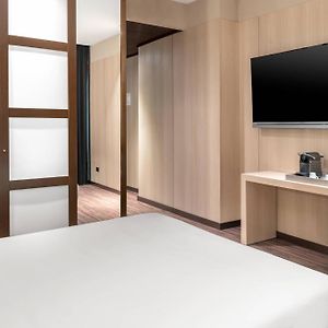 Habitación Estándar con Cama Queen